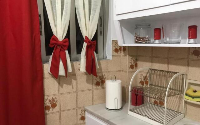 Small Apartment in Markopoulo center