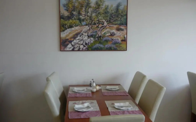 Hotel Bijela Ruza