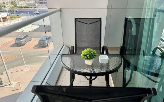 Cosmos Living Sleek and Stylish GCV2