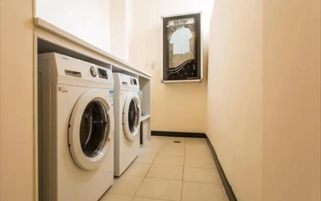 City Comfort Inn Qinzhou Dolphin Square Branch