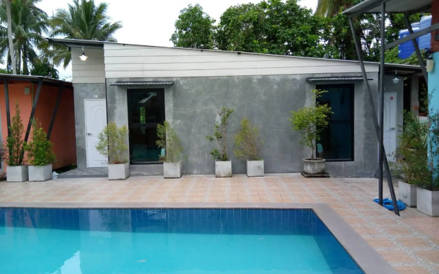 Subtawee Resort