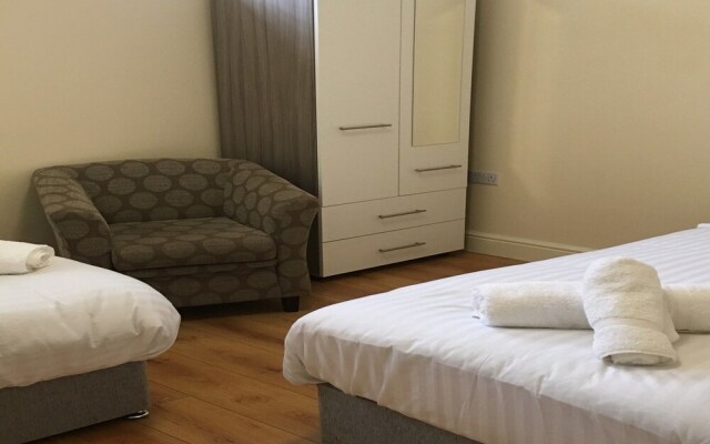 Romsey Road Apartments