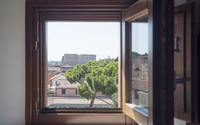 Colosseo & Colle Oppio Charming Apartment