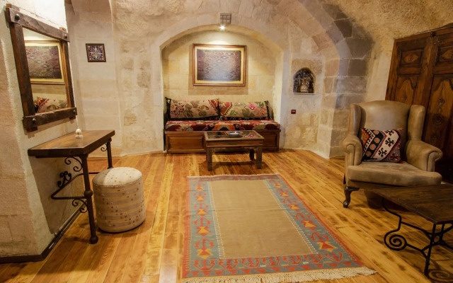 Sultan Cave Suites