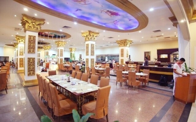 Pacific Palace Hotel