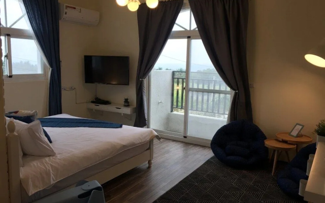 Lanshan House
