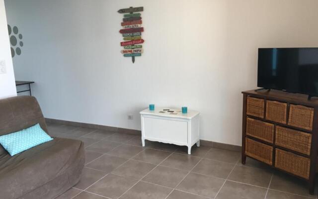 Appartement Saintes-Maries-de-la-Mer, 2 pièces, 4 personnes - FR-1-475-5