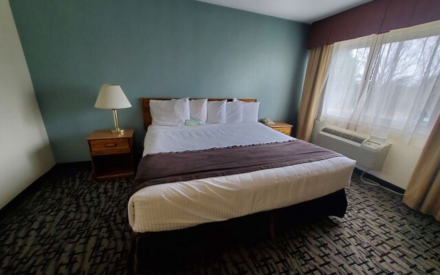 Groton Inn & Suites