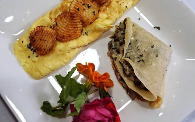 Myah's Luxury Suites Hotel