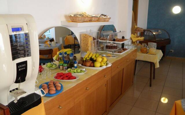 Hotel Eliani