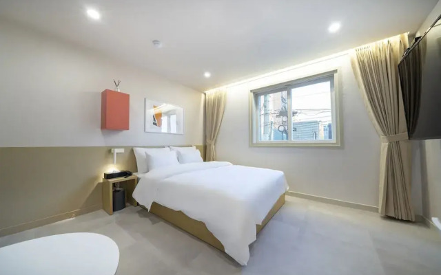 Nomad Aank hotel Gumi branch