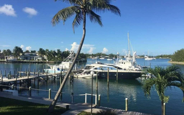 Treasure Cay Beach, Marina & Golf Resort