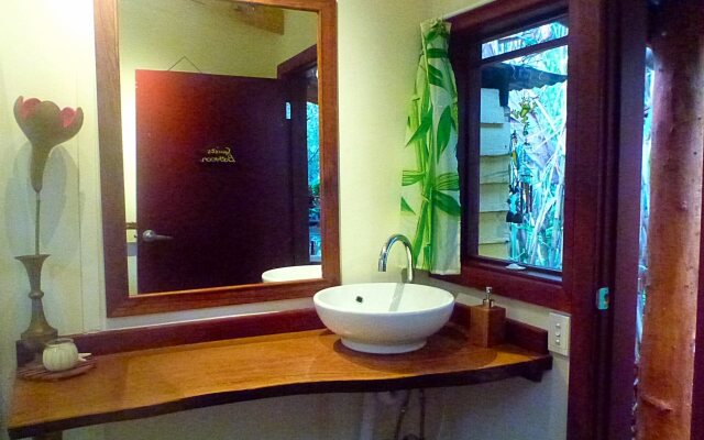 The Black Cockatoo Nannup