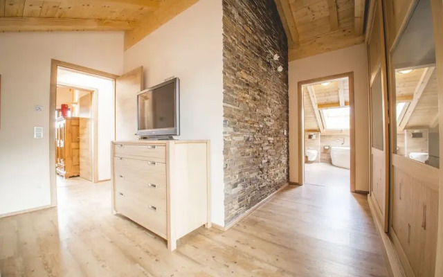 Downtown Suite Alpi near Garmisch-Partenkirchen Ski Resort