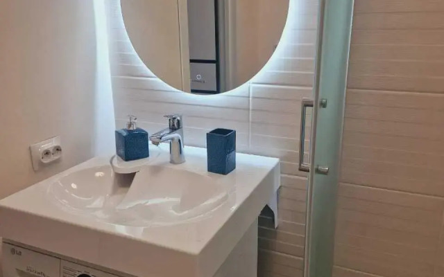 Апартаменты на улице имени Владимира Жириновского 1к1