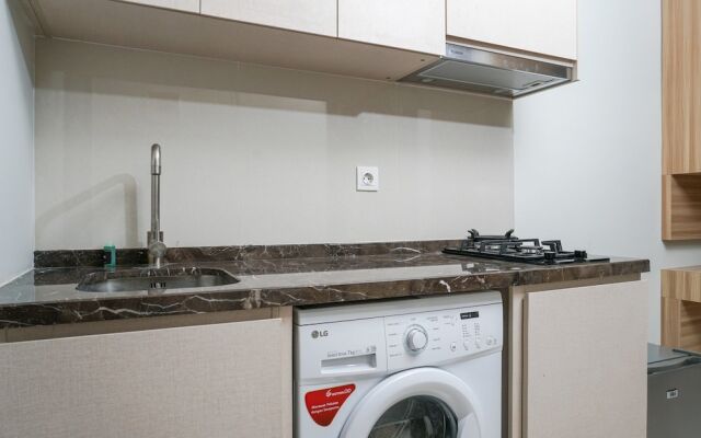 Modern Studio Room Puri Mansion Apartment