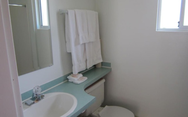 Mountain Springs Motel & RV Park