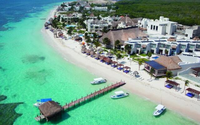 Azul Beach & Hotel Resort Gourmet All Inclusive