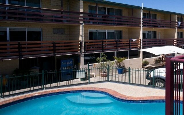 Airlie Beach YHA