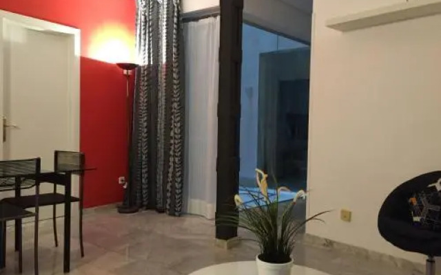 Sevilla Central Suites. Apartamentos Fabiola