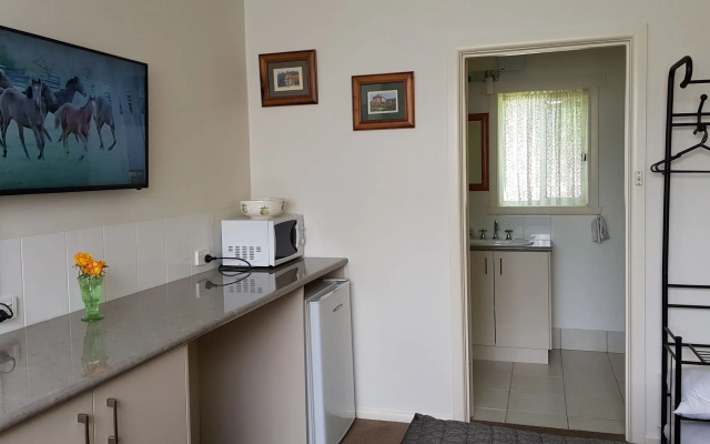 Daylesford Central Motor Inn