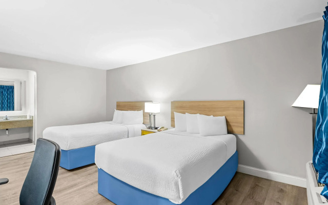 Days Inn by Wyndham Chesapeake