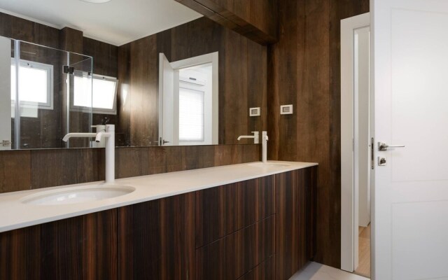 New Duplex 2 Bedrooms2 Living Rooms And Terrace