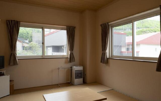 Island Hostel Rebunshiri