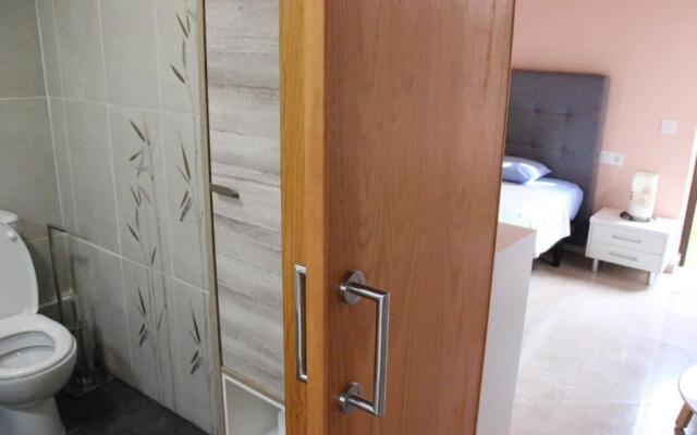 Tamaragua Beach Studio