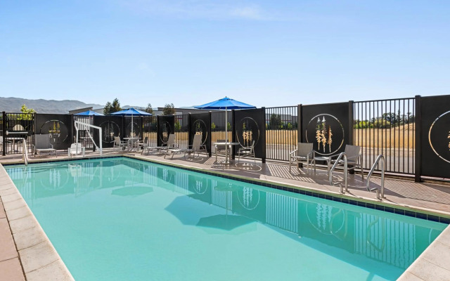 Holiday Inn Express And Suites Ukiah