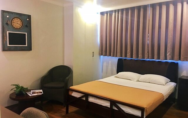 Hotel Tiffany Laoag