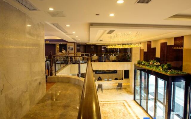 Vicco Quietly Enjoy Hotel