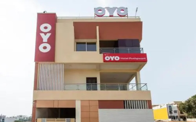 Hotel Pushpwant by OYO Rooms
