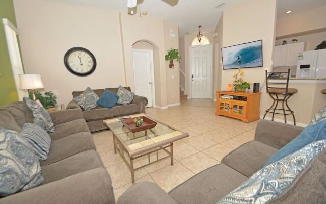 731 Sunbright Villa 5 Br villa by RedAwning