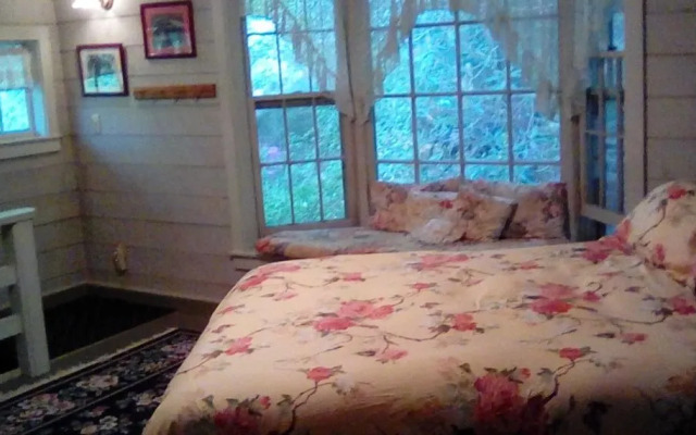 Sylvan Falls Mill B&B