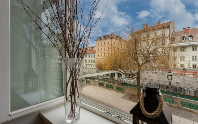 Tromostovje III In Heart Of Ljubljana