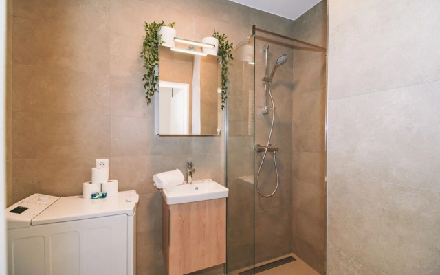 Fully Renovated Studio - Luxembourg City