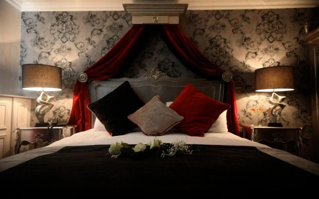 Greenvale Hotel