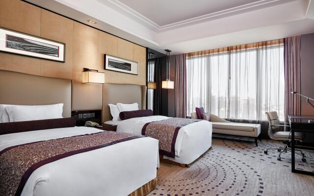 Crowne Plaza Huizhou, an IHG Hotel