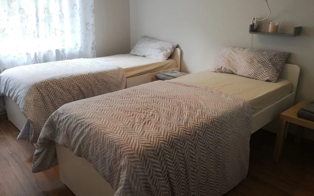 Family Suites & Parking