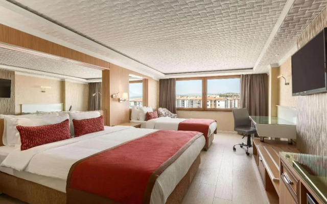 Ramada By Wyndham Usak