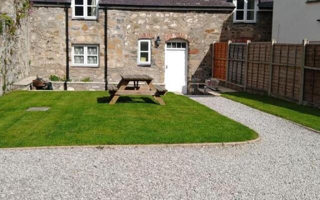 Castle Square Apartments Beaumaris