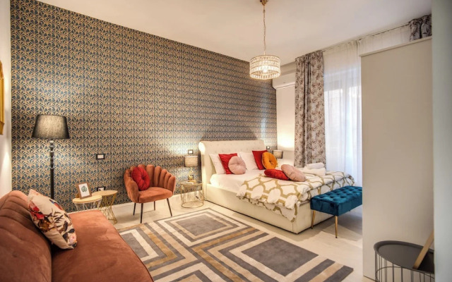 White Mirror  Apartment