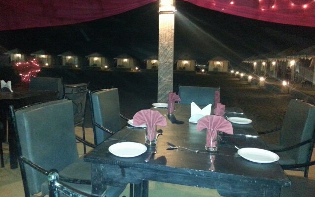 Seven Palms Luxury Camp