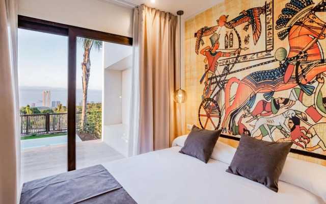 Four Points® by Sheraton Costa Blanca Villas