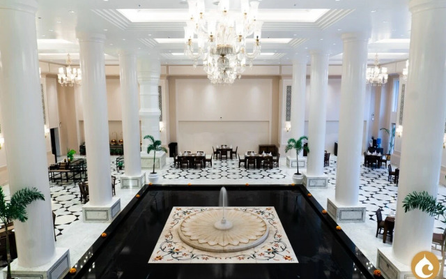 Hotel Clarks Avadh