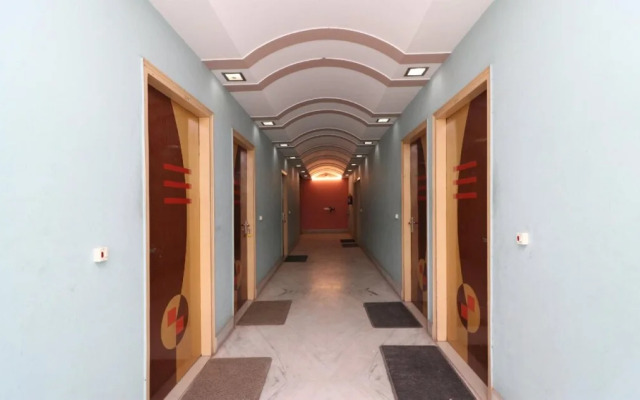 Hotel Canal View by OYO Rooms