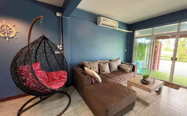 Cozy Beachside Retreat in Puek Tian, Thailand