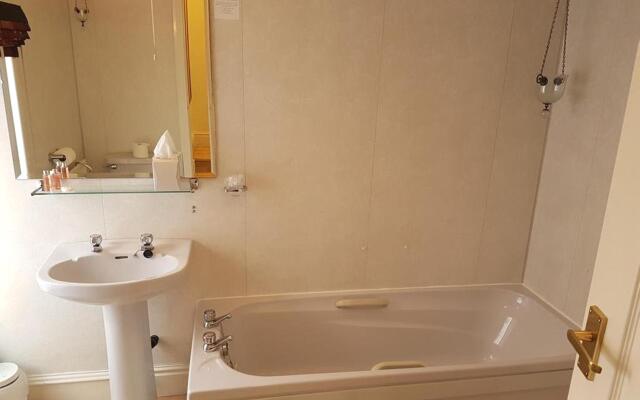 Abbeydale Hotel