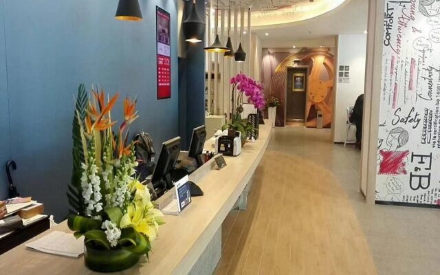 ibis Shanghai Lianyang